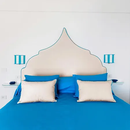 Yourhome - Medusa * بوسيتانو